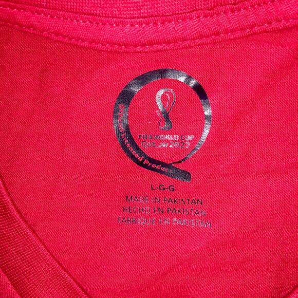 FIFA World Cup Qatar 2022 Large Tshirt Red - Picture 5 of 7